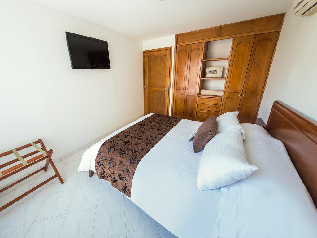 בוקארמנגה Hotel Buena Vista מראה חיצוני תמונה
